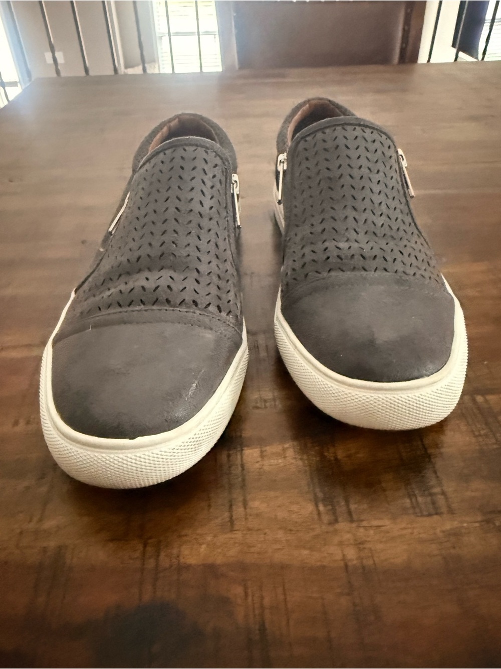 Report Alexa Slip-on Sneakers in Gray